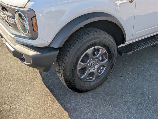 Used 2024 Ford Bronco Big Bend image 9