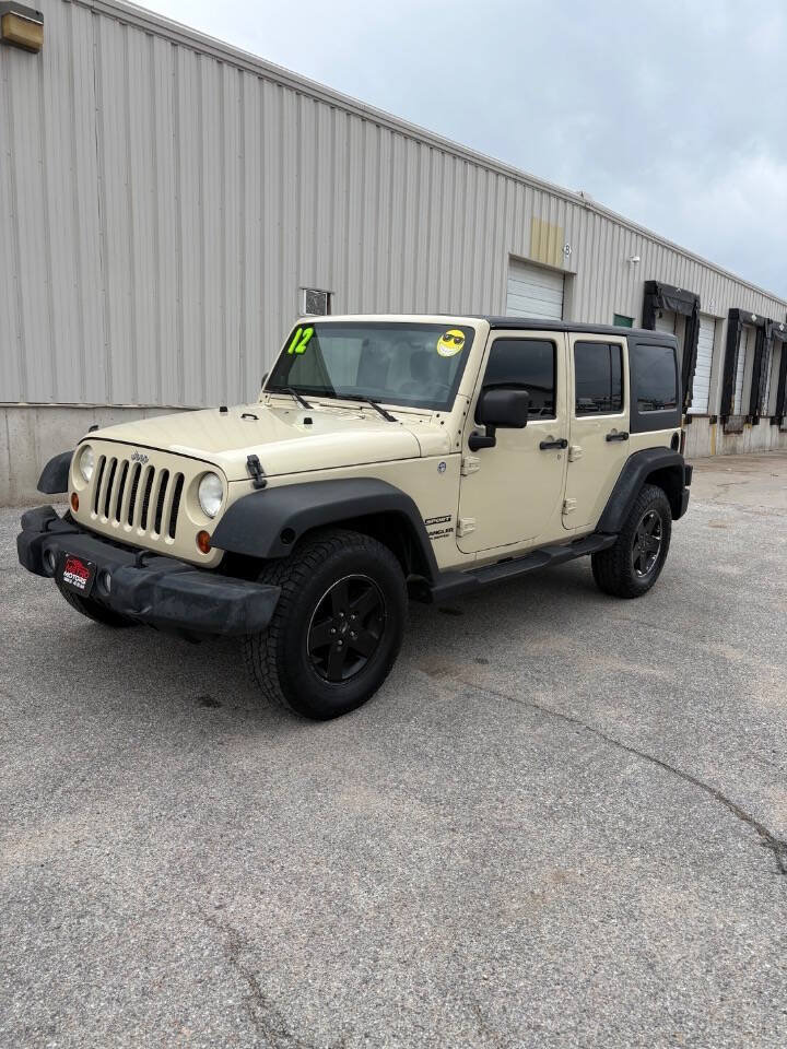 Used 2012 Jeep Wrangler Unlimited Sport AWD/4WD image 3