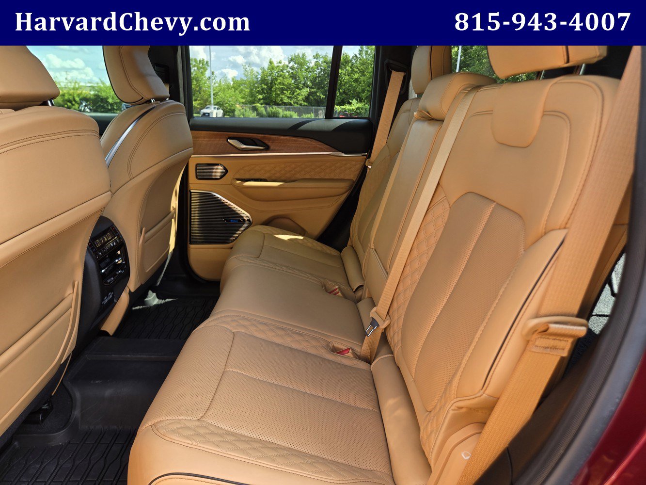 Used 2025 Jeep Grand Cherokee Summit w/ Adv Protech Group IV AWD/4WD image 31