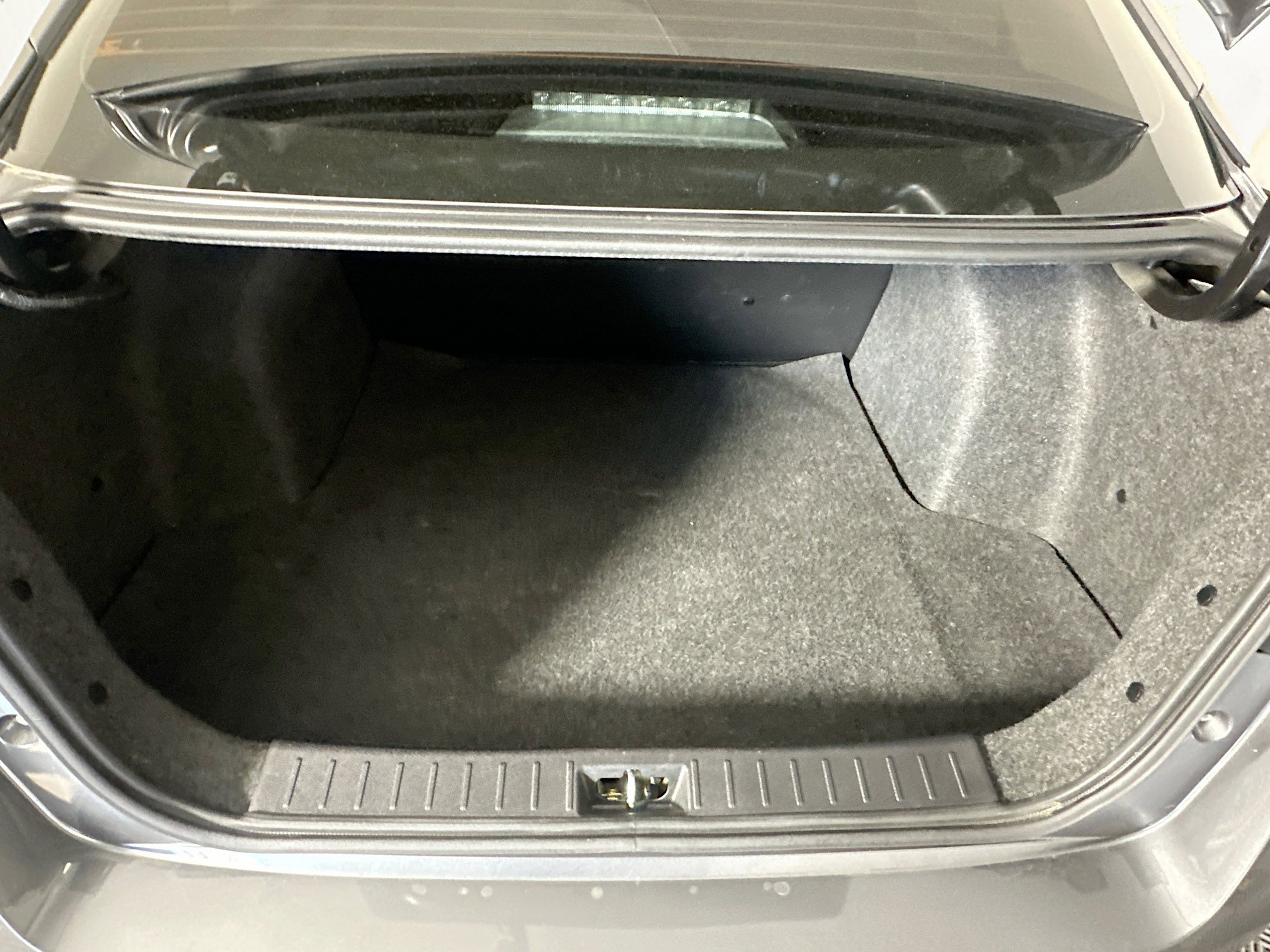 Used 2023 Nissan Versa S w/ Electronics Package image 27