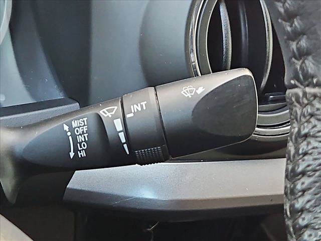 Used 2018 Toyota Tacoma SR5 RWD image 24