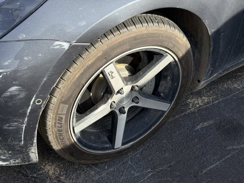 Used 2021 Tesla Model 3 Long Range image 8
