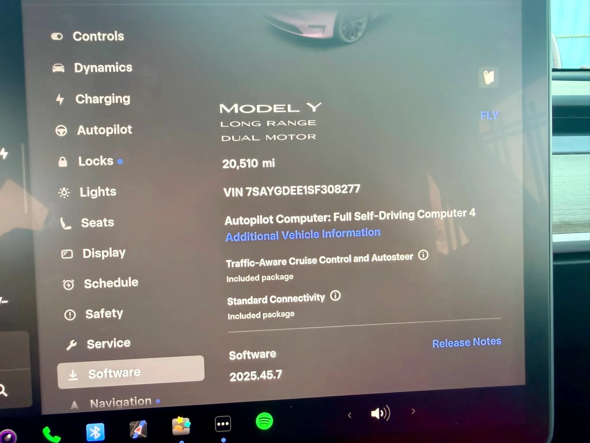 Used 2025 Tesla Model Y Long Range AWD/4WD image 44