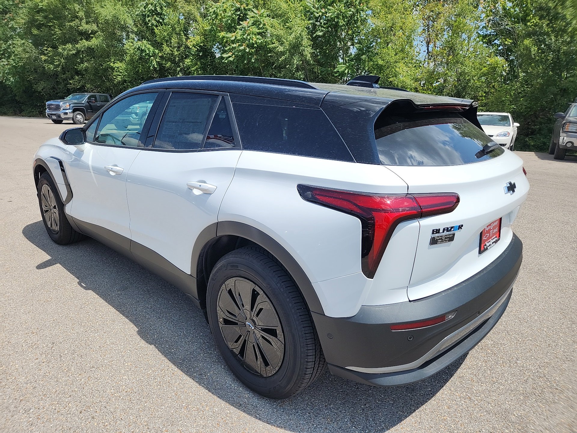 New 2025 Chevrolet Blazer EV LT w/ Super Cruise Package image 6