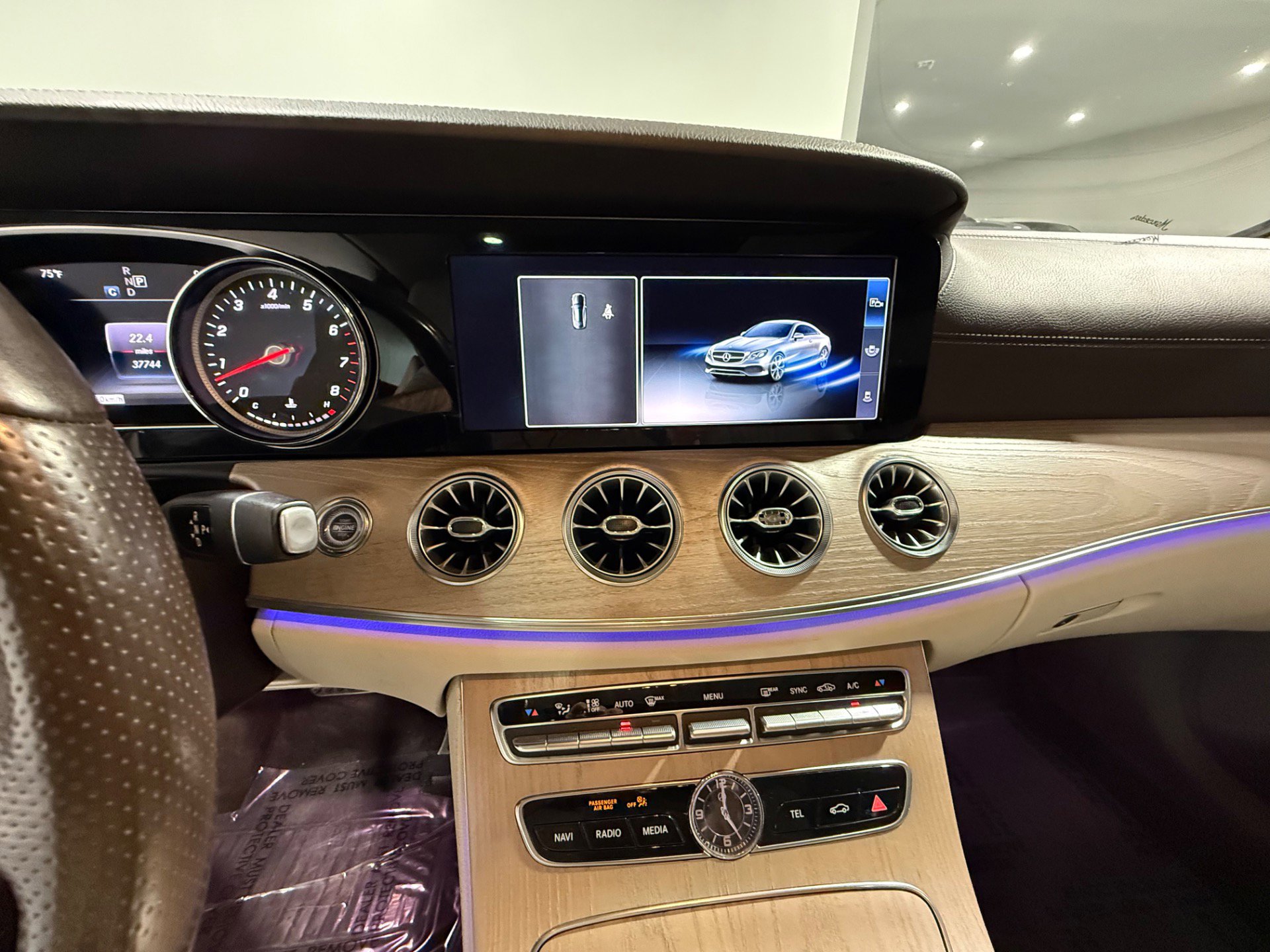 Used 2018 Mercedes-Benz E 400 4MATIC Coupe image 42