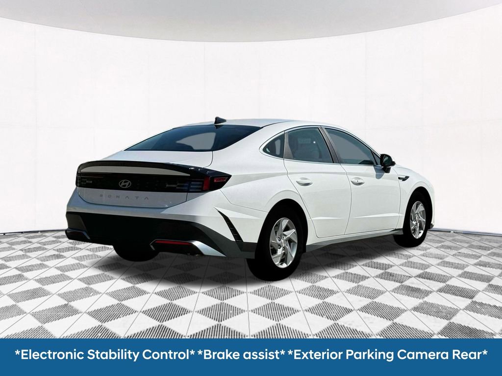 Used 2025 Hyundai Sonata SE image 12