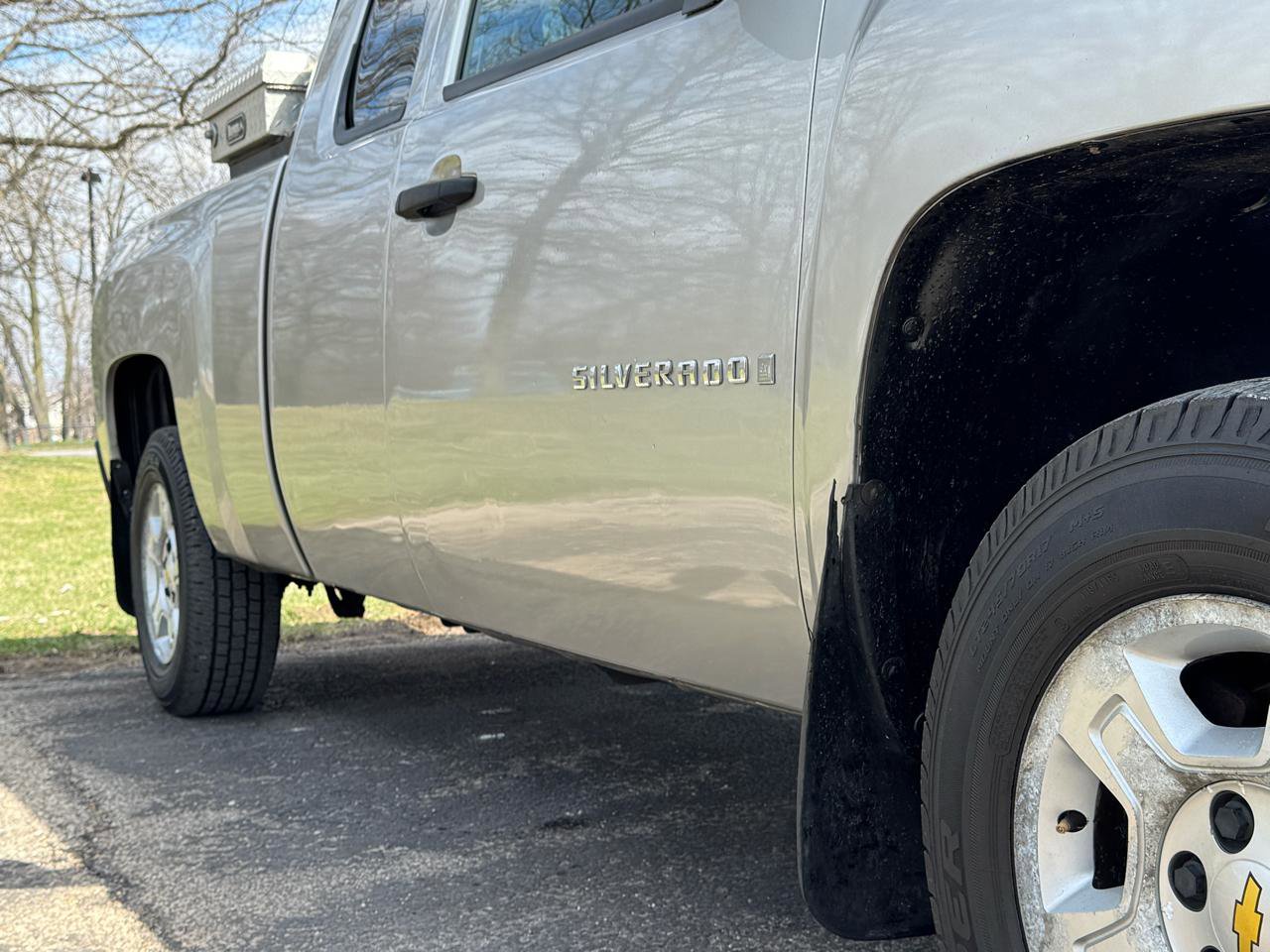 Used 2009 Chevrolet Silverado 1500 LT w/ Power Pack Plus image 10