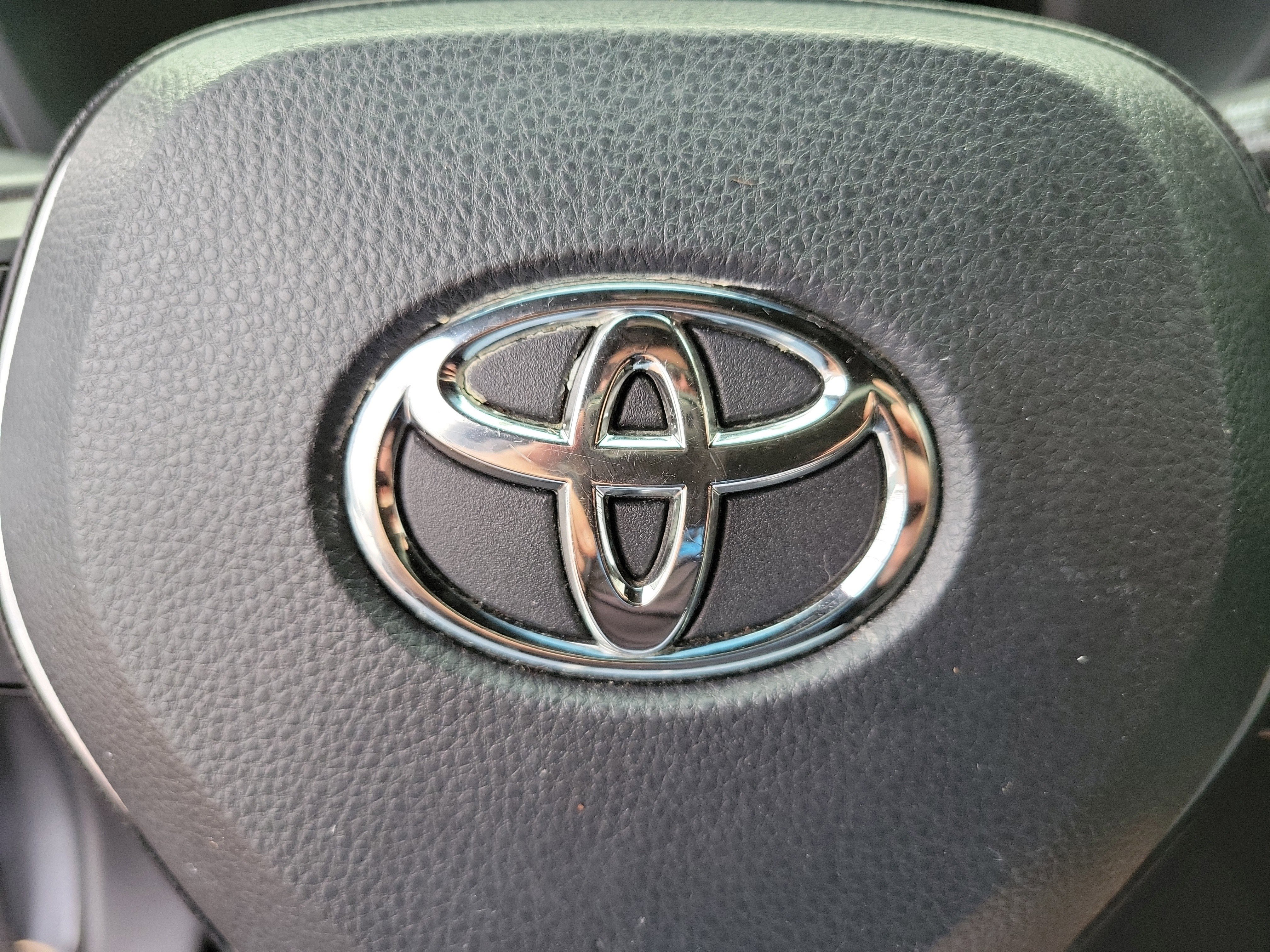 Used 2023 Toyota RAV4 XSE image 21