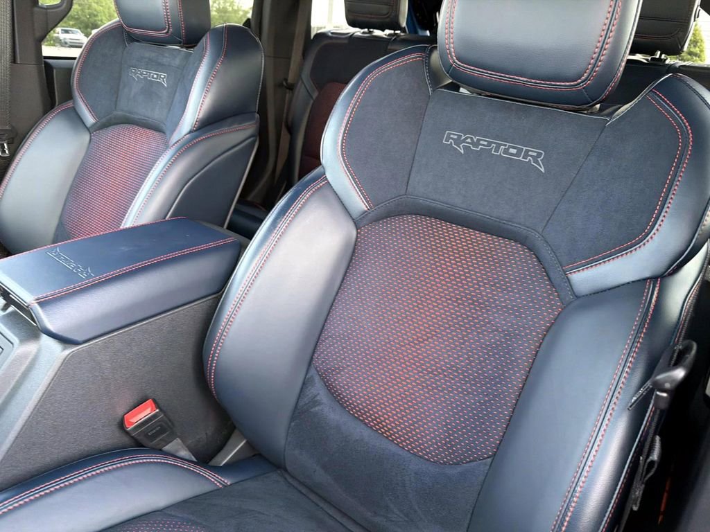 Used 2024 Ford Bronco Raptor w/ Interior Carbon Fiber Pack 6 AWD/4WD image 17
