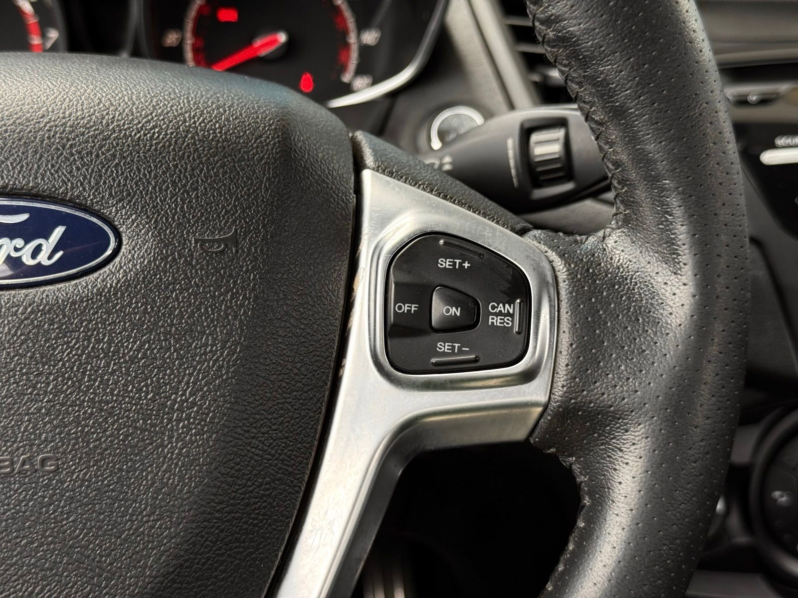 Used 2016 Ford Fiesta ST FWD image 32
