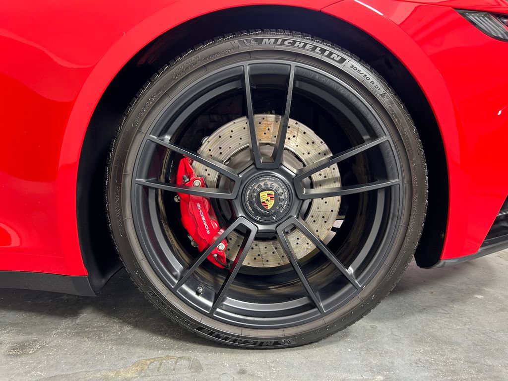 Certified 2023 Porsche 911 Targa 4 GTS AWD/4WD image 12