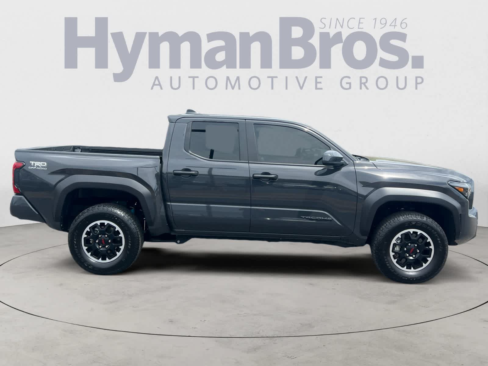 Used 2024 Toyota Tacoma TRD Off-Road AWD/4WD image 2