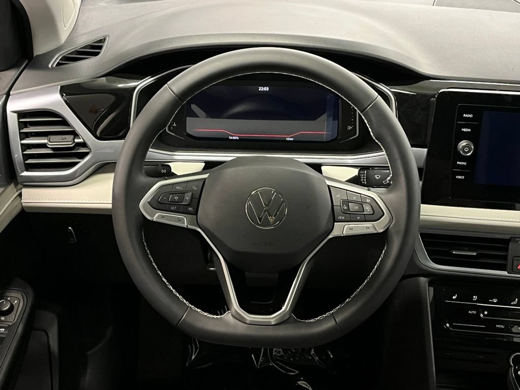 New 2026 Volkswagen Taos SEL AWD/4WD image 9