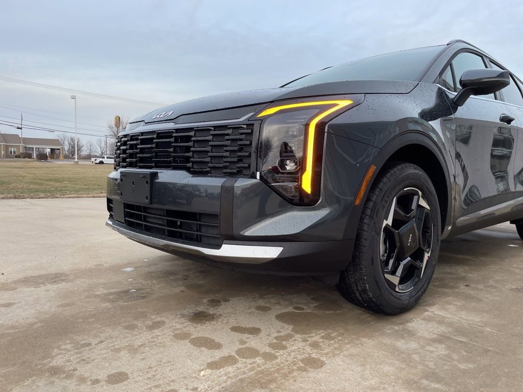 New 2026 Kia Sportage EX image 15