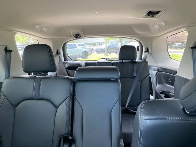 Used 2025 Honda Pilot EX-L image 13