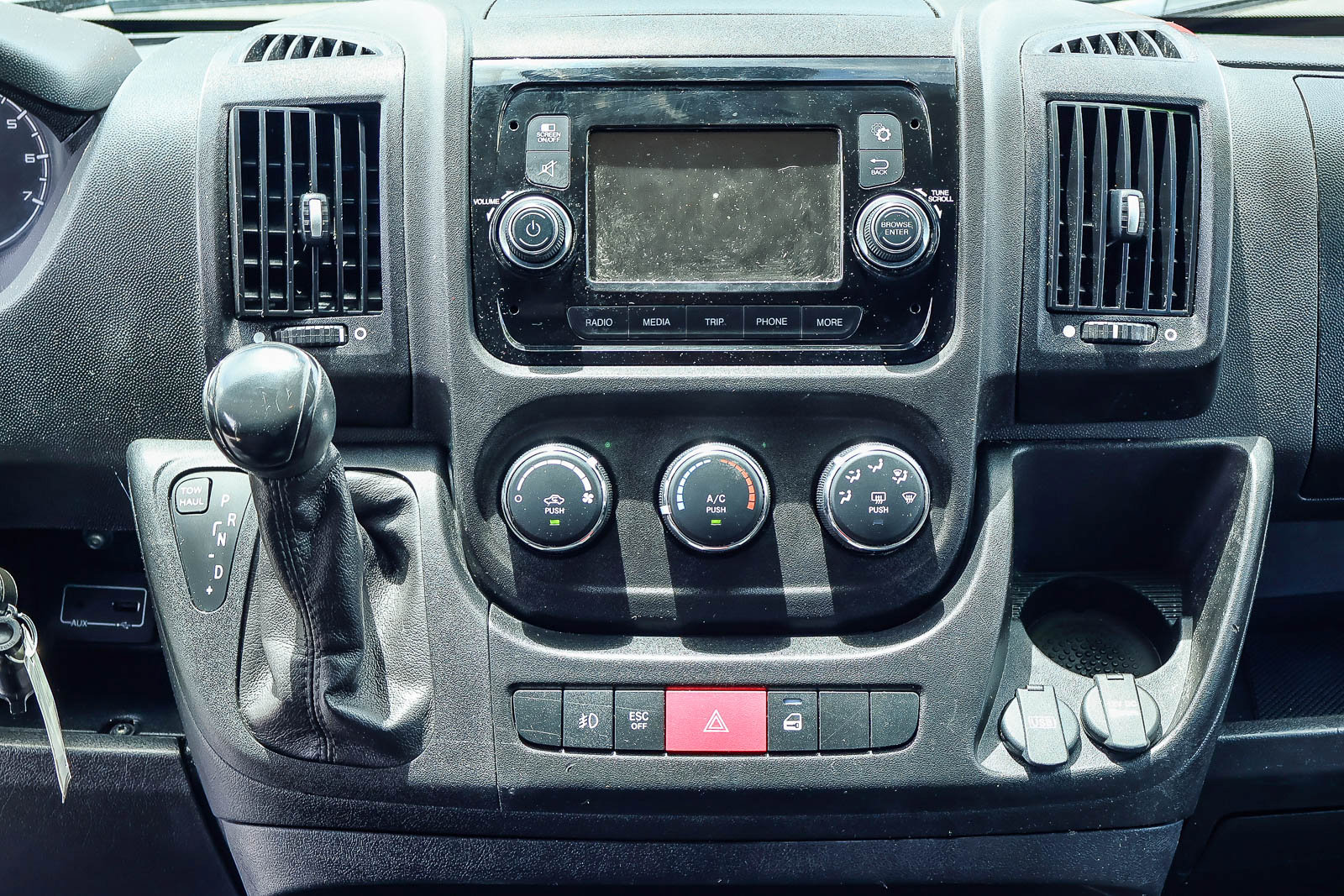 Used 2021 RAM ProMaster 1500 w/ Convenience Group FWD image 7