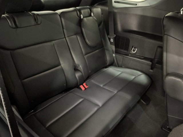 Used 2025 Ford Explorer ST-Line w/ Premium Package image 19
