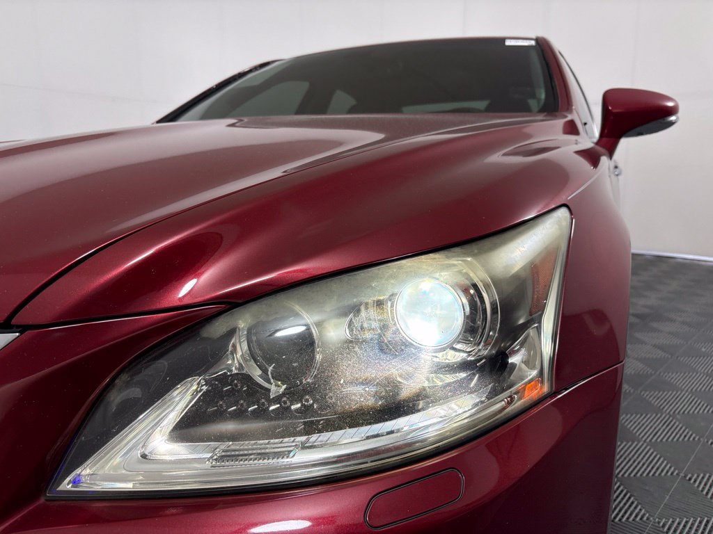 Used 2015 Lexus LS 460 w/ Comfort Package RWD image 9