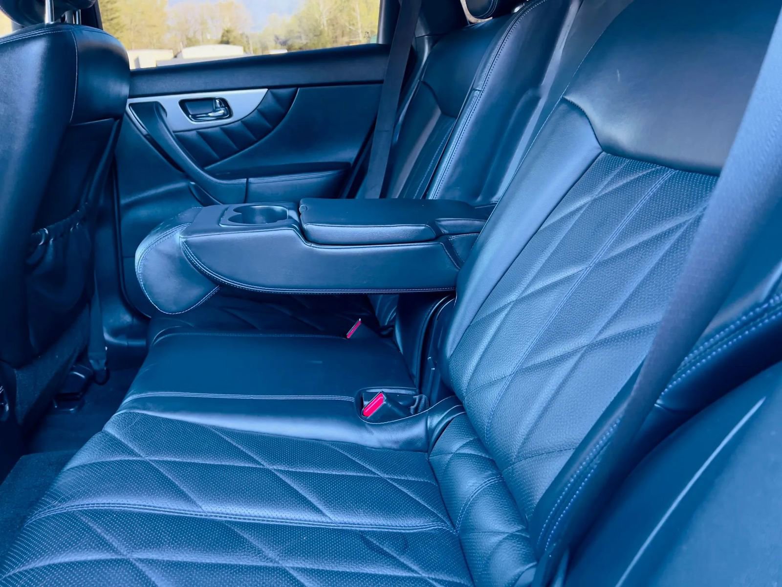 Used 2015 INFINITI QX70 3.7 image 22