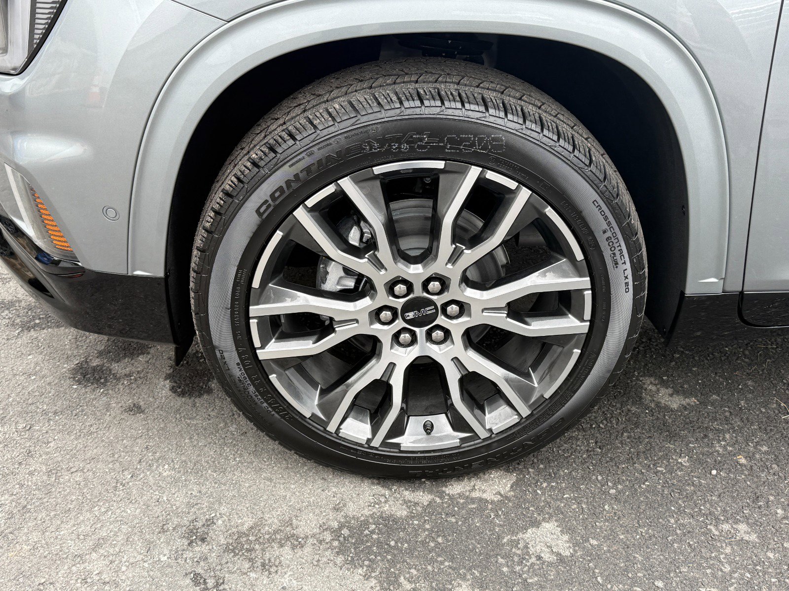 New 2026 GMC Acadia Denali Ultimate w/ LPO, Rugged Package image 9