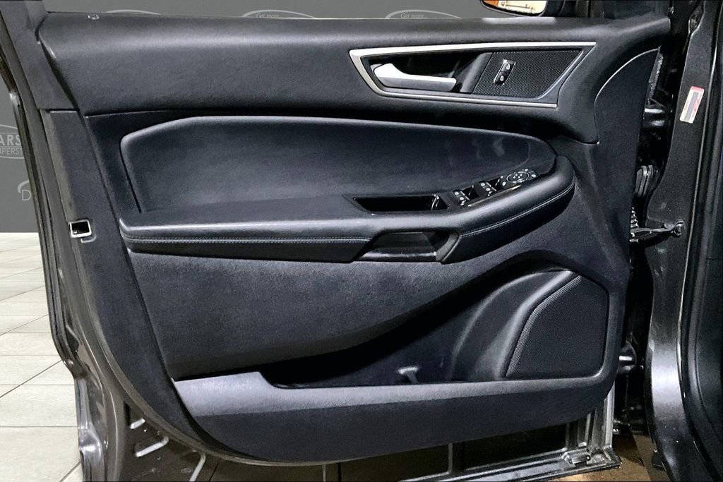 Used 2019 Ford Edge SEL w/ Equipment Group 201A image 11