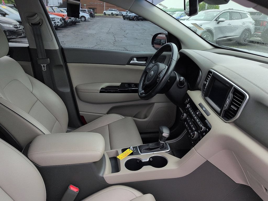 Used 2018 Kia Sportage EX FWD image 7