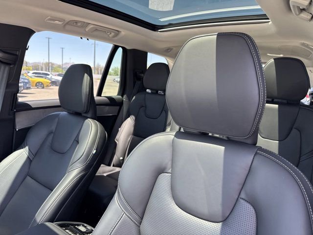 New 2025 Volvo XC90 T8 Ultra w/ Protection Package Premier AWD/4WD image 17