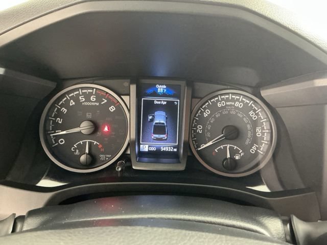 Used 2021 Toyota Tacoma TRD Off-Road w/ TRD Premium Off Road Package AWD/4WD image 24