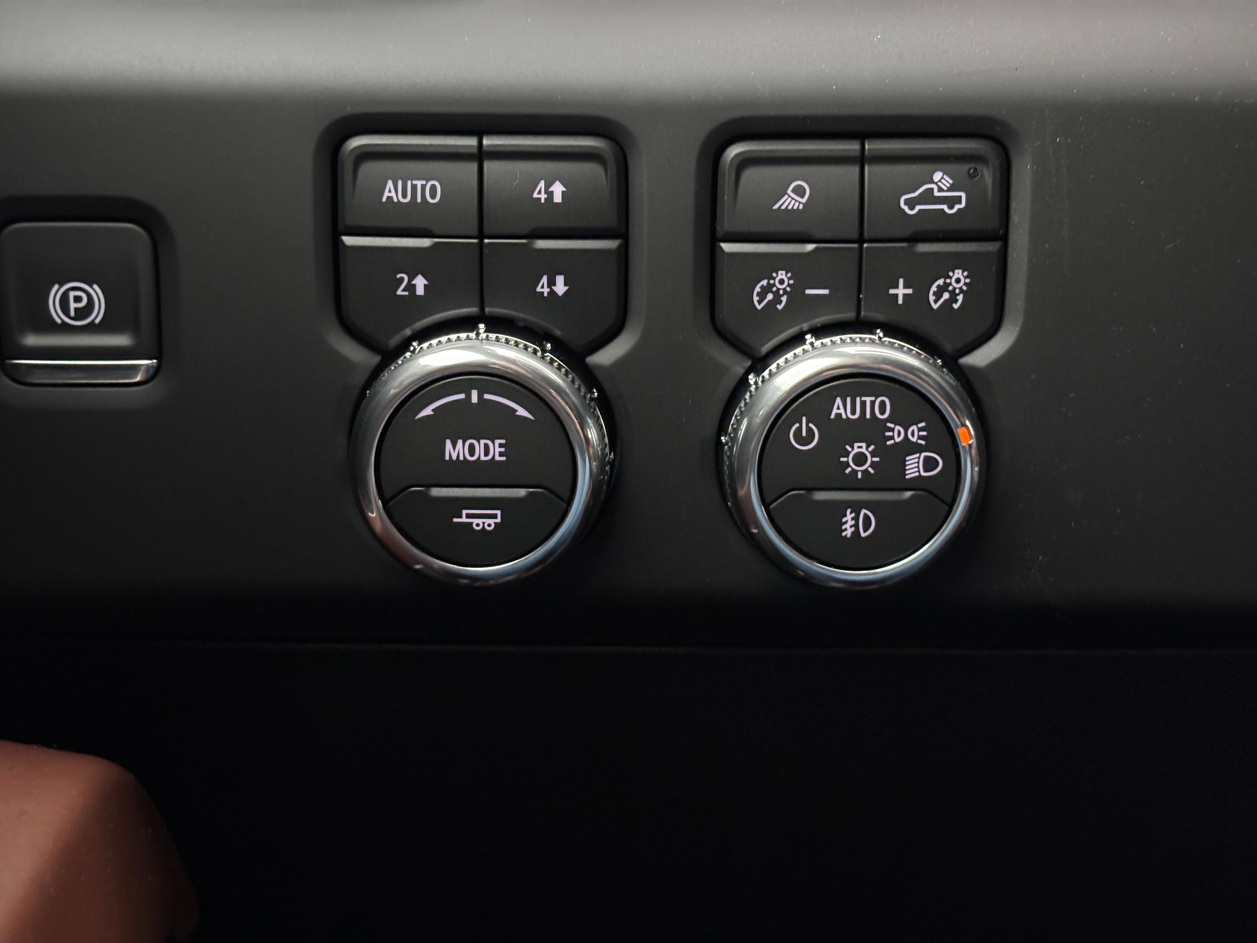 New 2026 GMC Sierra 2500 Denali Ultimate AWD/4WD image 28
