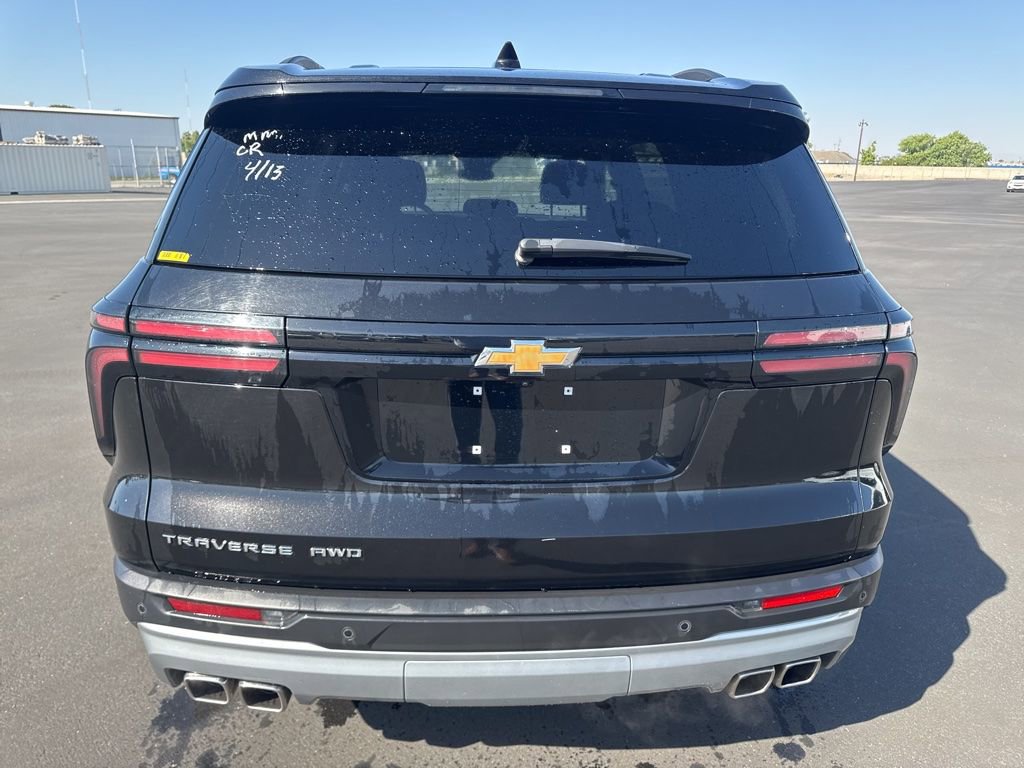 Certified 2025 Chevrolet Traverse LT w/ Sun and Wheel Package AWD/4WD image 4