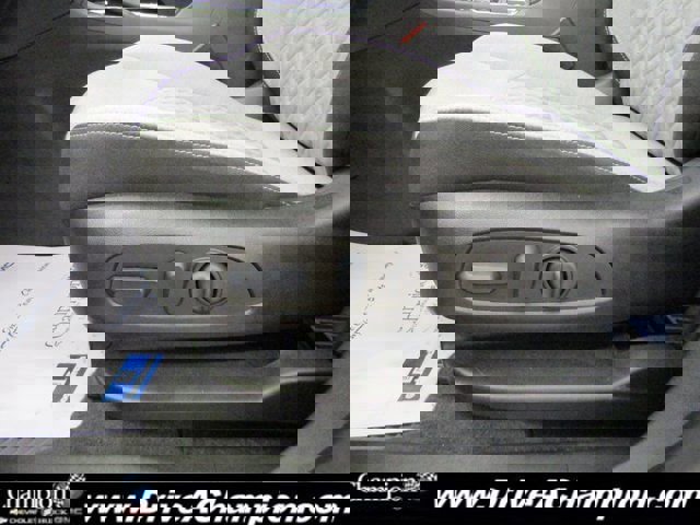 Certified 2023 Chevrolet Equinox LS w/ LS Convenience Package image 18