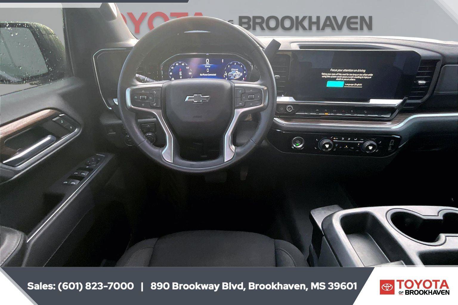 Used 2023 Chevrolet Silverado 1500 LT Trail Boss w/ Protection Package image 4
