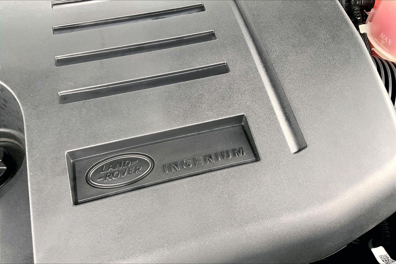 Certified 2024 Land Rover Range Rover SE AWD/4WD image 30