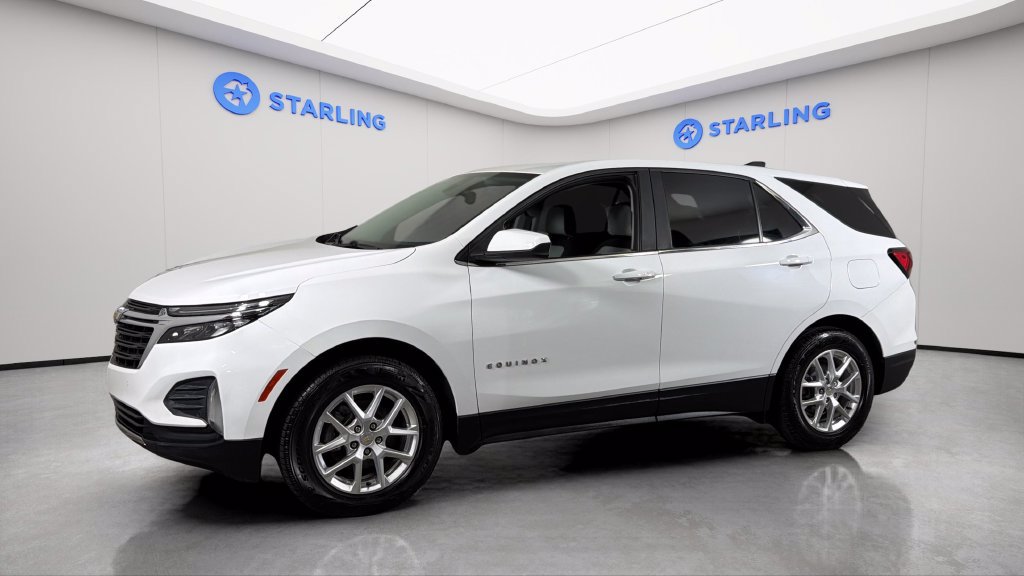 Used 2022 Chevrolet Equinox LT FWD image 2