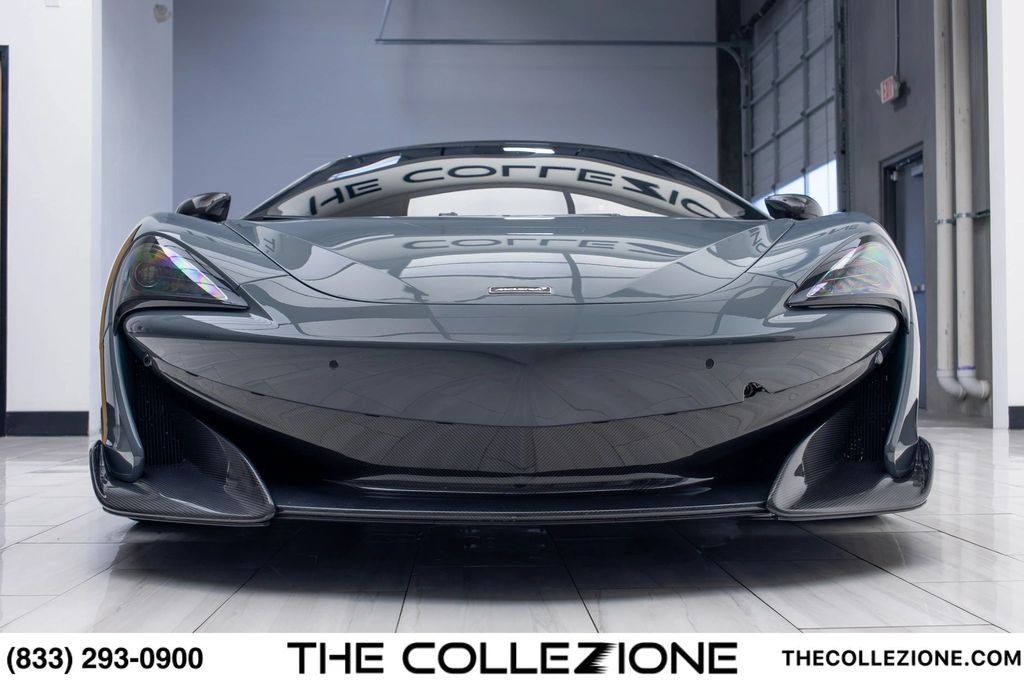 Used 2019 McLaren 600LT RWD image 8