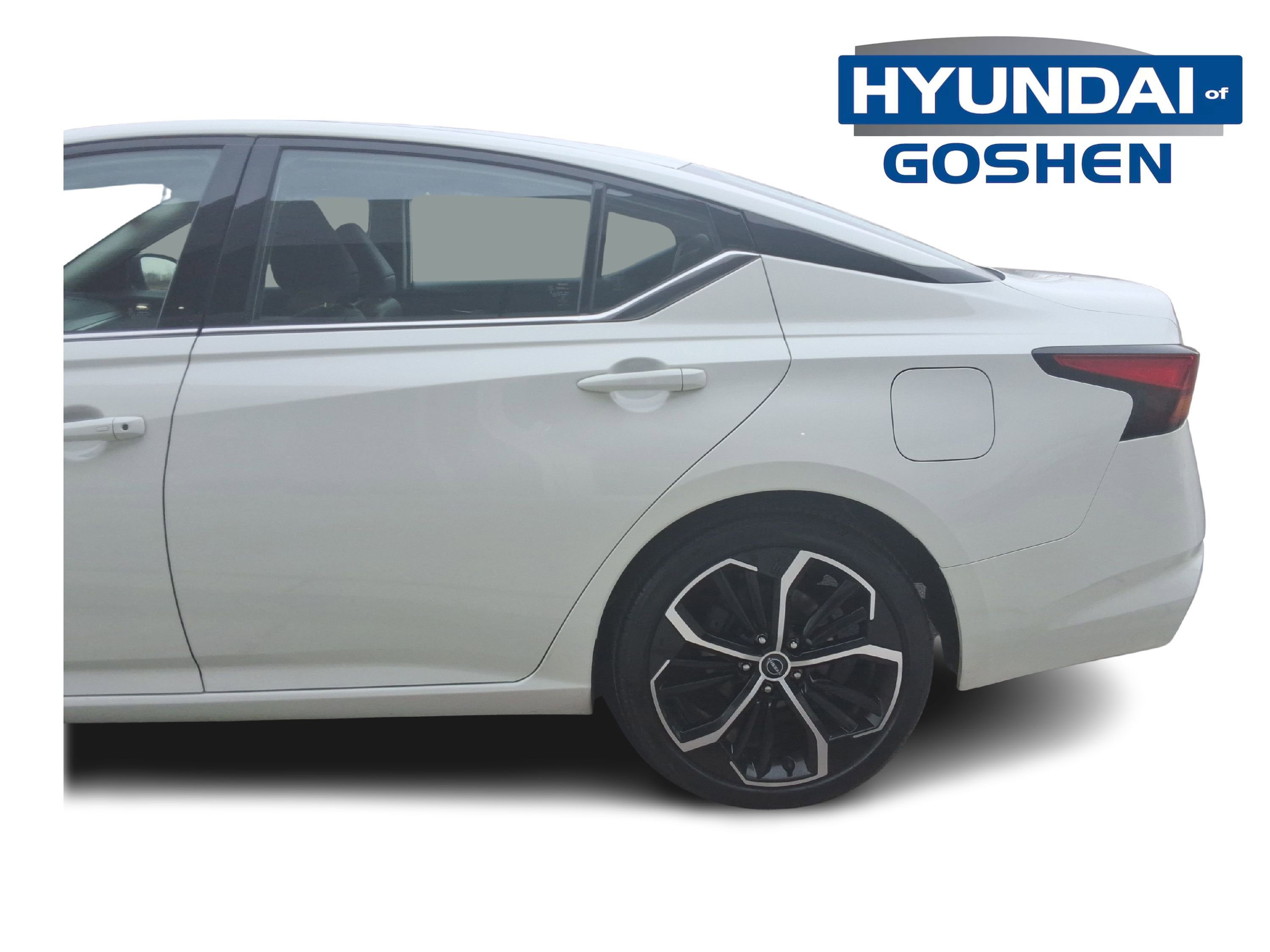 Used 2024 Nissan Altima 2.5 SR image 6