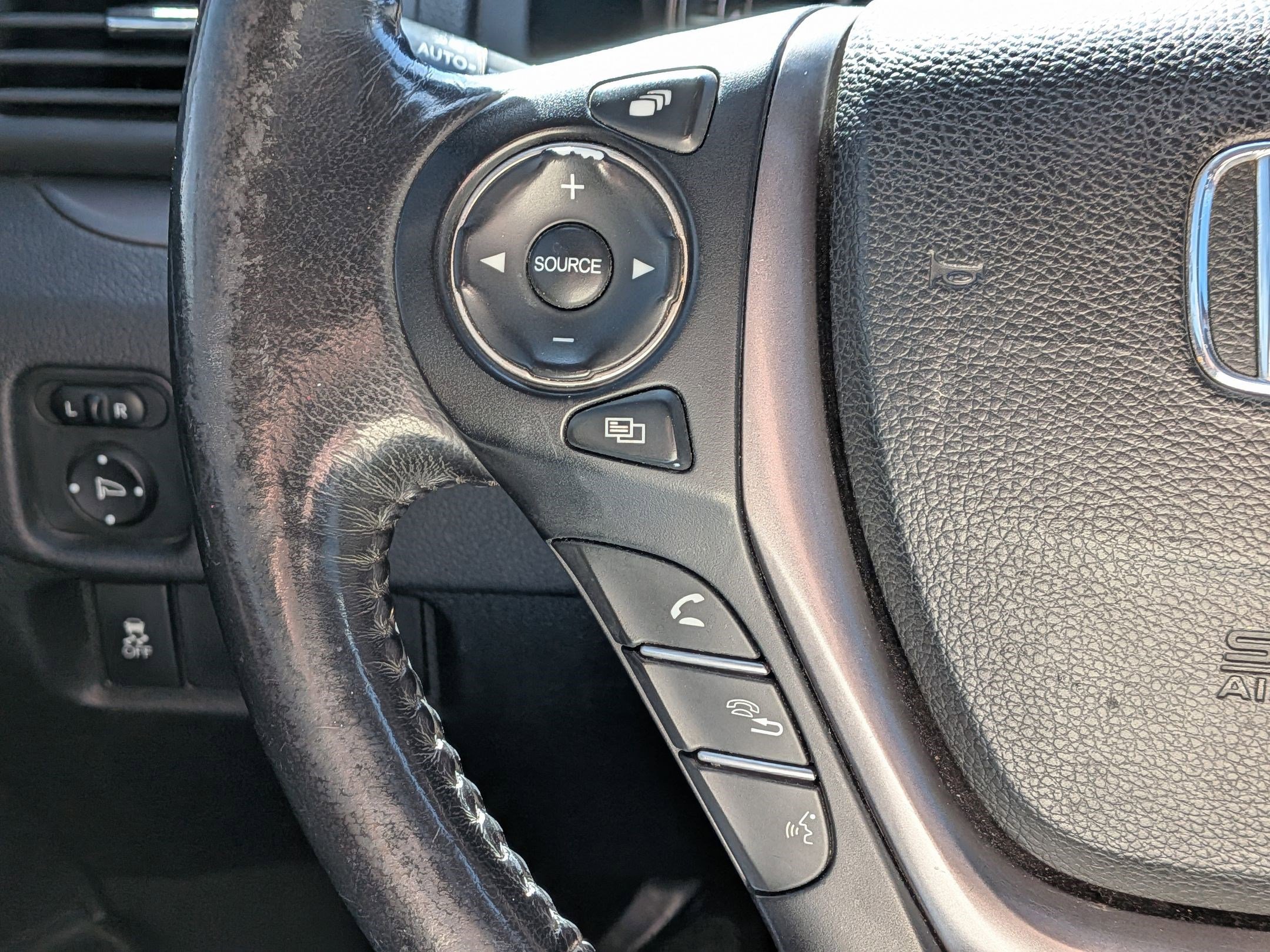 Used 2018 Honda Pilot EX-L image 18