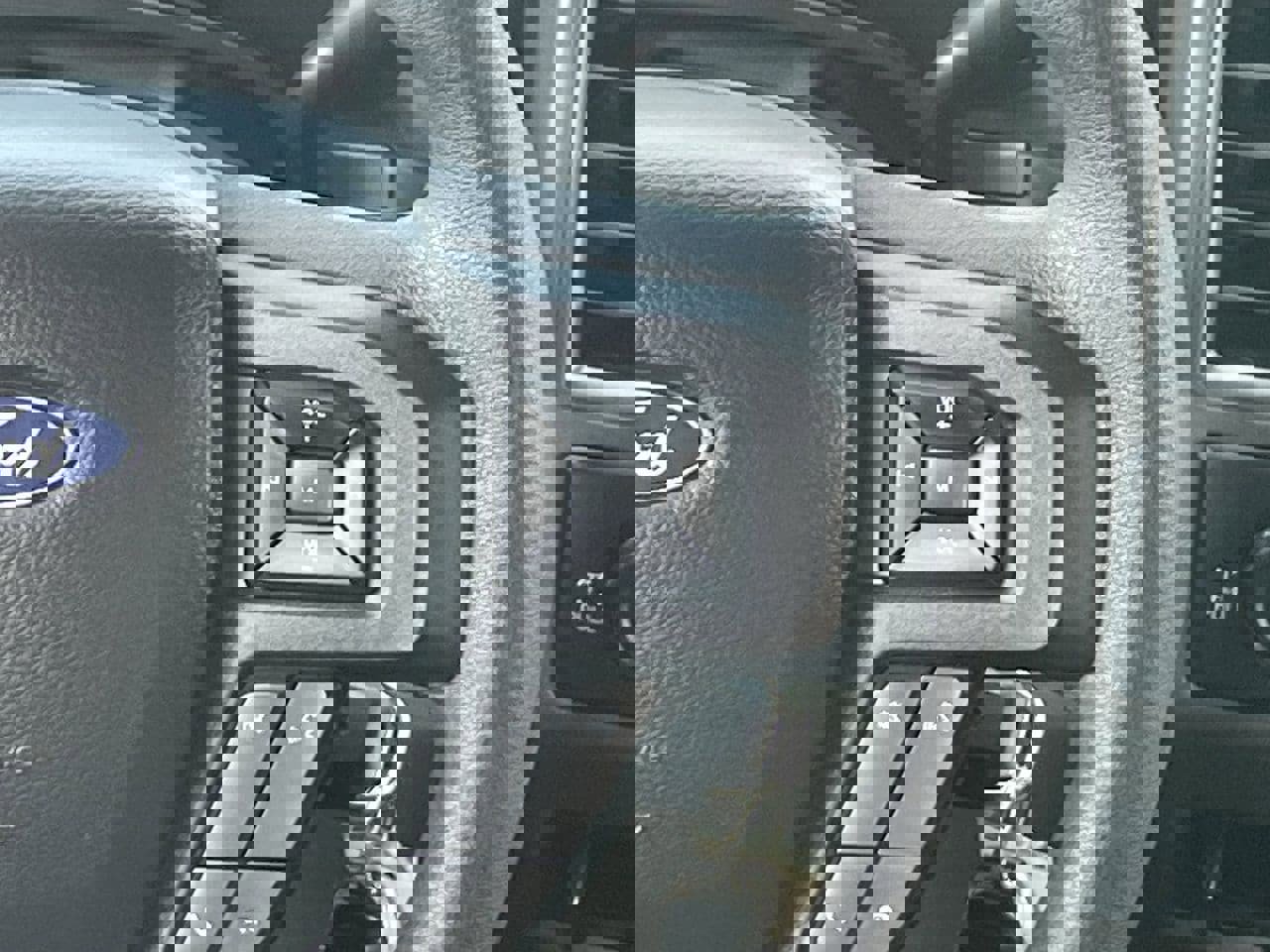 Used 2020 Ford F350 XL w/ STX Appearance Package AWD/4WD image 21