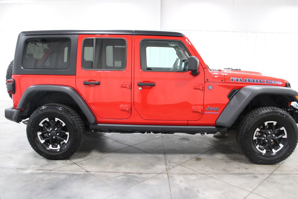 Used 2024 Jeep Wrangler Unlimited Rubicon 4xe image 11
