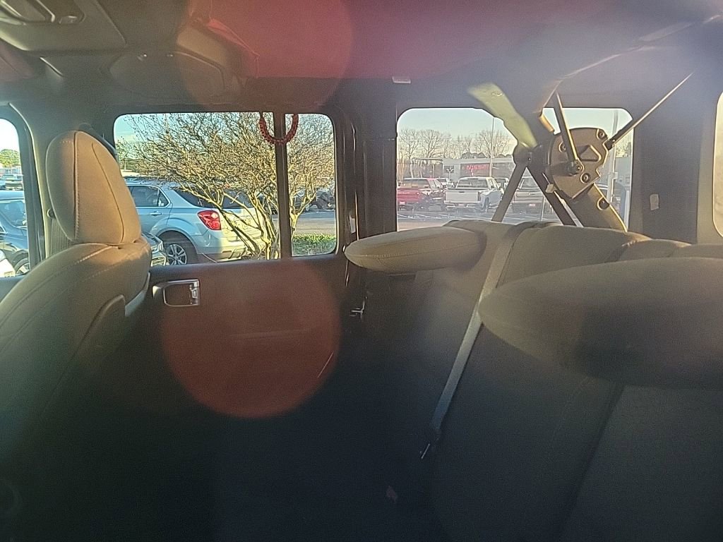 Used 2022 Jeep Wrangler Unlimited Rubicon image 23