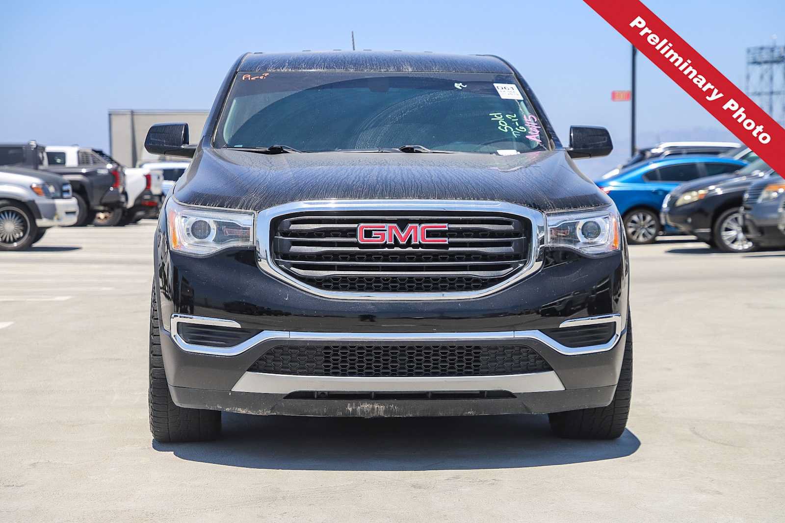 Used 2019 GMC Acadia SLE FWD image 2