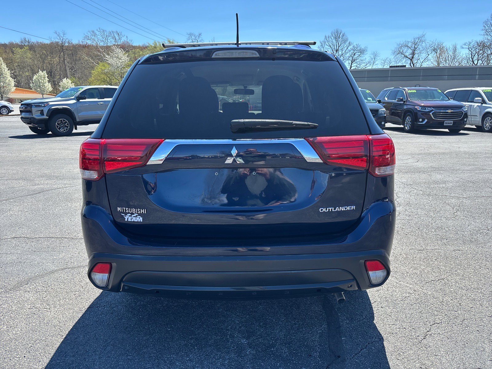 Used 2016 Mitsubishi Outlander SE AWD/4WD image 6