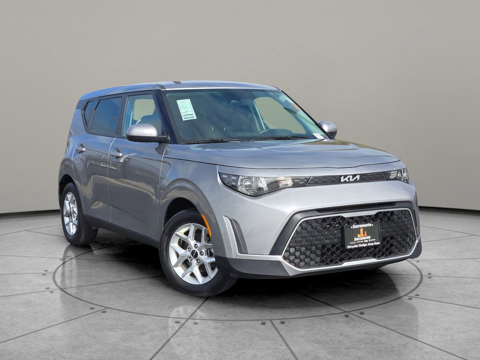Used 2024 Kia Soul LX w/ Option Group 015