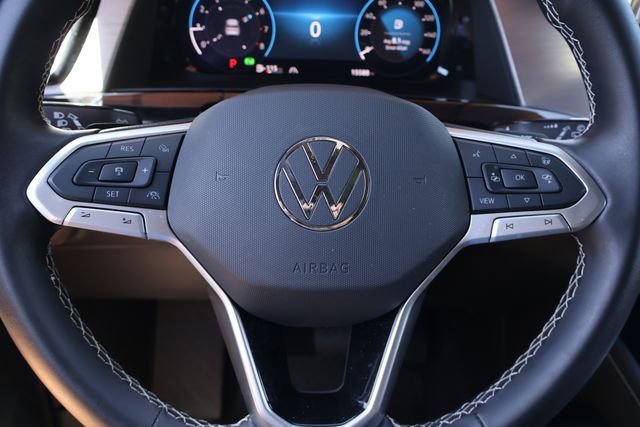 Certified 2025 Volkswagen Atlas Cross Sport SE w/ Panoramic Sunroof Package AWD/4WD image 22