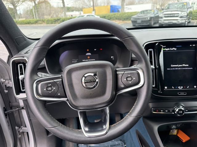 Used 2023 Volvo XC40 Recharge Plus image 20