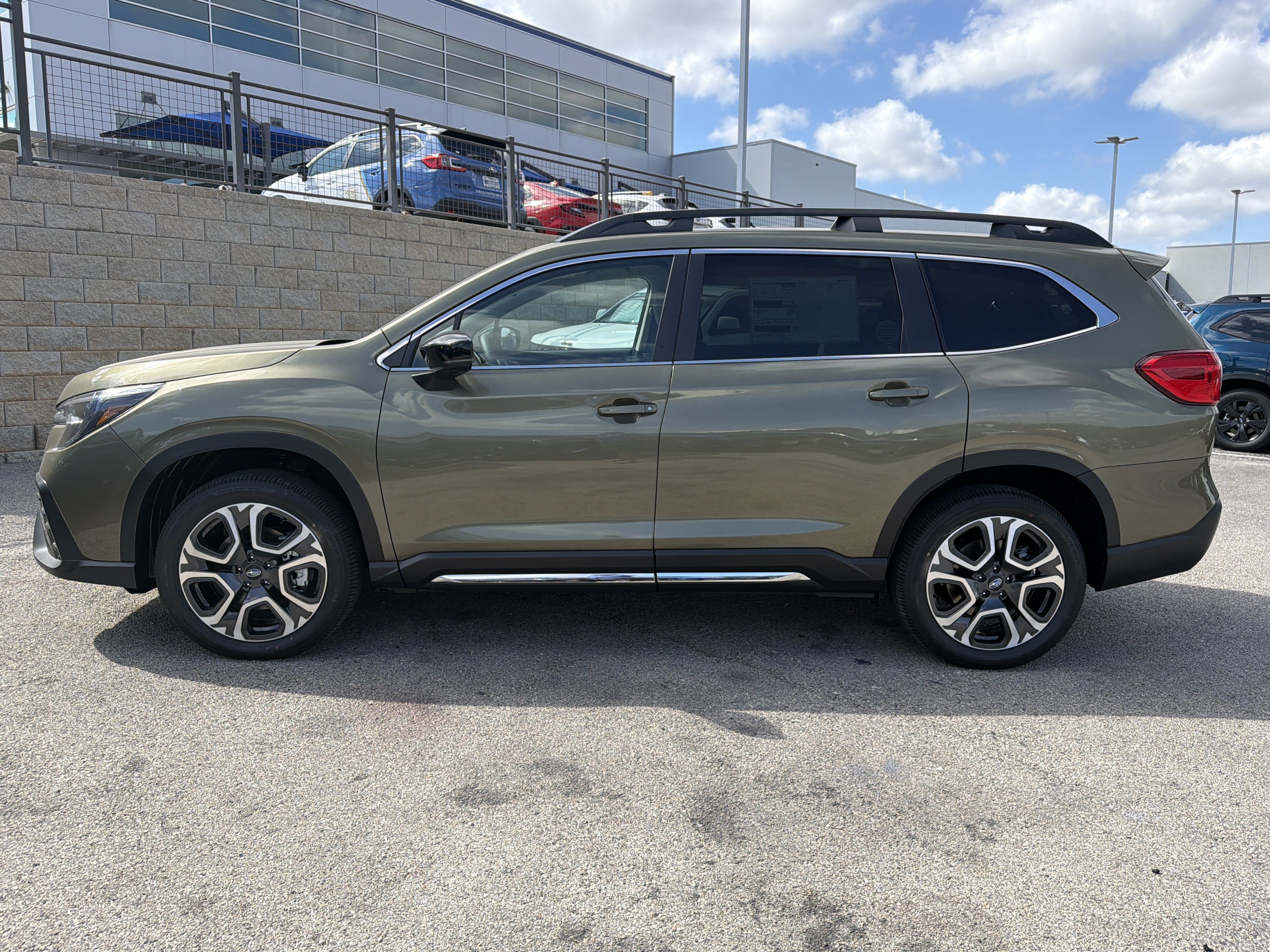 New 2027 Subaru Ascent Limited AWD/4WD image 6