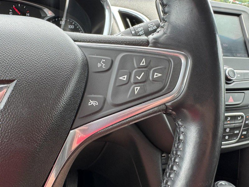 Used 2020 Chevrolet Equinox LT FWD image 17