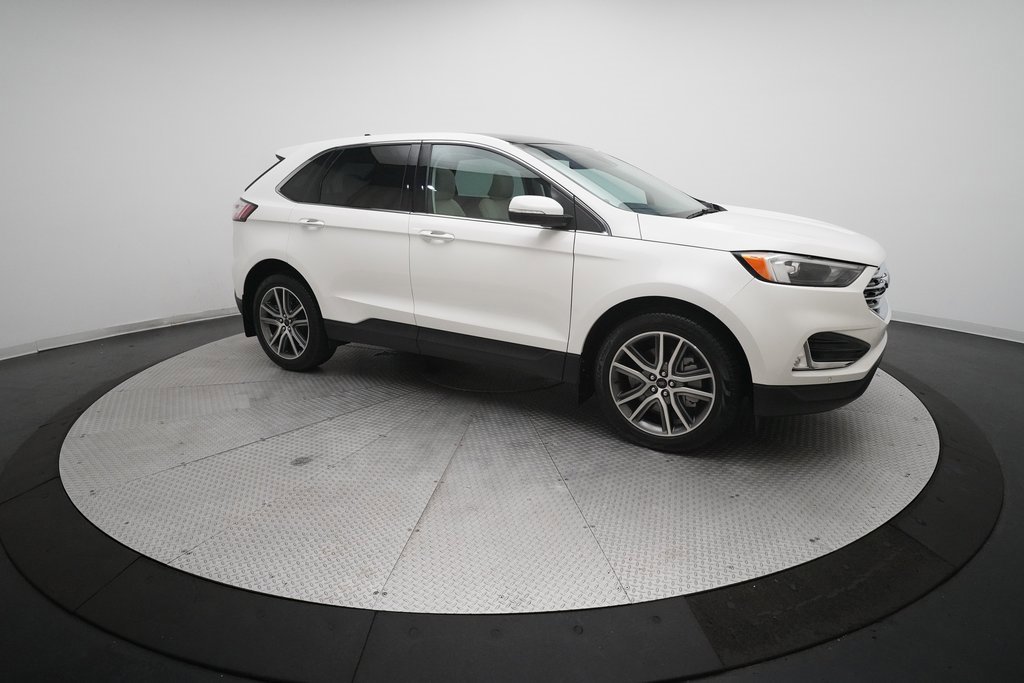 Used 2024 Ford Edge Titanium image 39