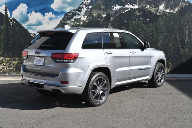Used 2020 Jeep Grand Cherokee High Altitude image 3