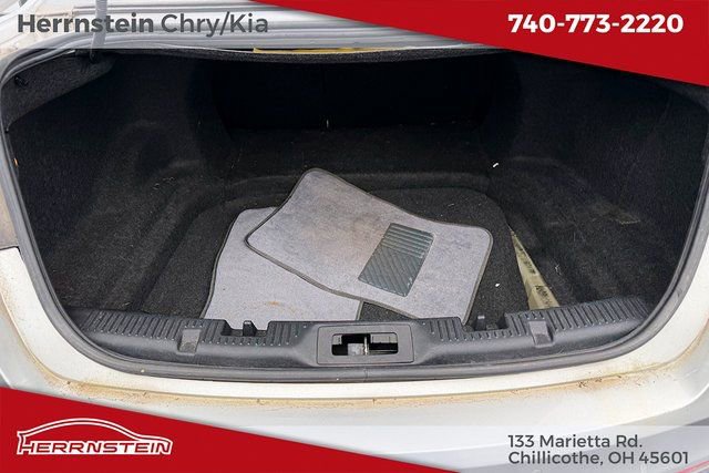 Used 2016 Ford Taurus SEL w/ Equipment Group 201A image 16